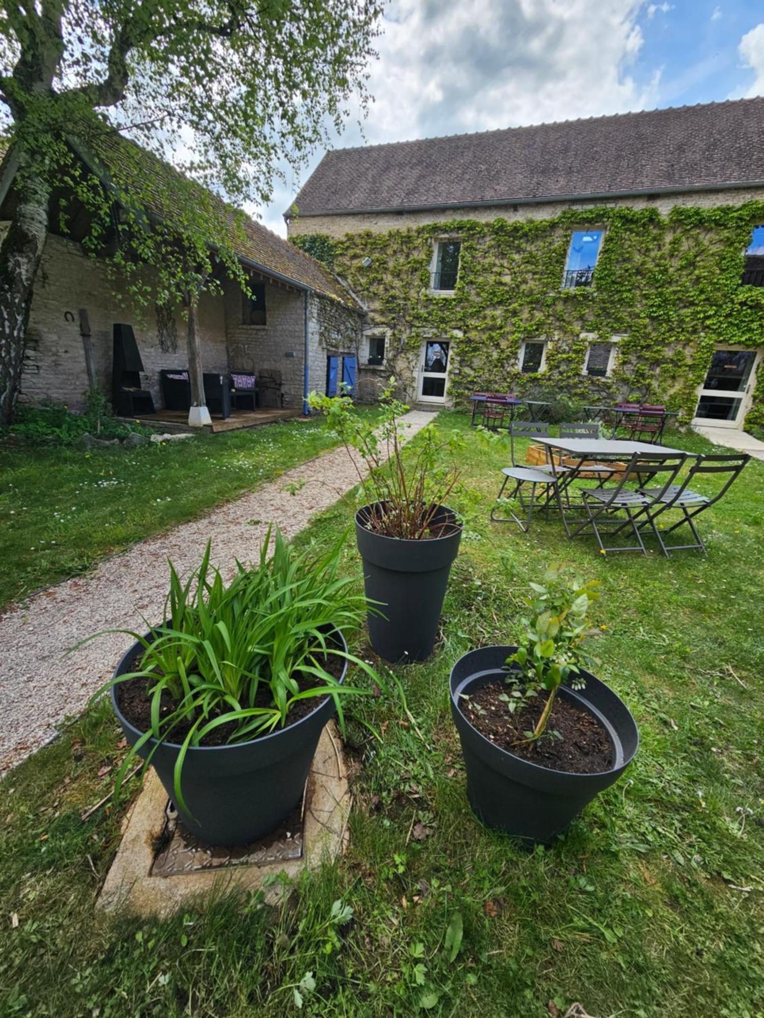 La Cote Monsieur Guest House Sanvigne Exterior photo